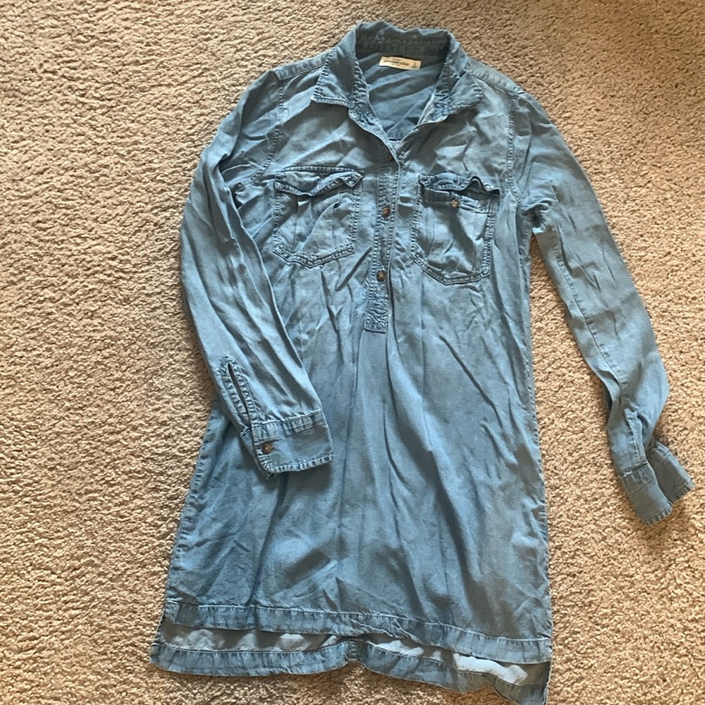 Abercrombie Chambray dress